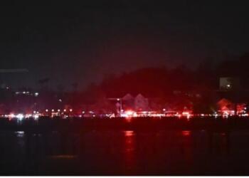 ABD’de uçak kazası: 18 kişinin cansız bedenine ulaşıldı