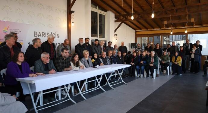 ‘Barış İçin 1 Milyon İmza’ kampanyasının Mersin ayağı başladı