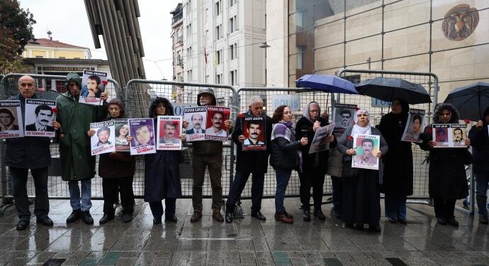 Cumartesi Anneleri Güçlükonak katliamı için adalet istedi