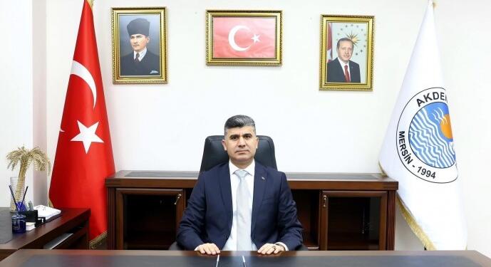 Kayyımının ilk icraati: Erdoğan fotoğrafı asmak