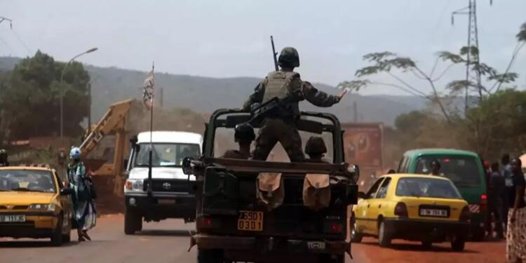 Çad’da Başkanlık Sarayı’na saldırı