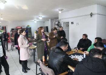 Kahvehanelerde kadına yönelik şiddete karşı farkındalık çalışması yapıldı