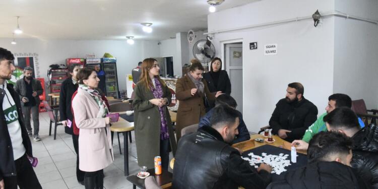 Kahvehanelerde kadına yönelik şiddete karşı farkındalık çalışması yapıldı