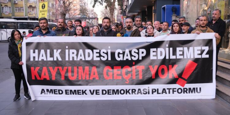 İrade gaspı protestosu: 2016’dan bu yana 100’den fazla belediyeye kayyım atandı