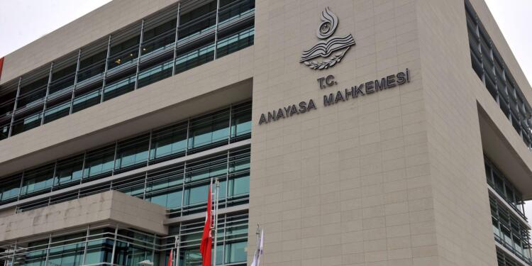 AYM ‘örgüt adına suç işleme’ maddesine ikinci kez iptal etti