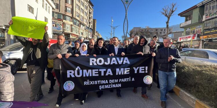 Rojava’ya saldırılar Şemzînan’da yürüyüşle protesto edildi