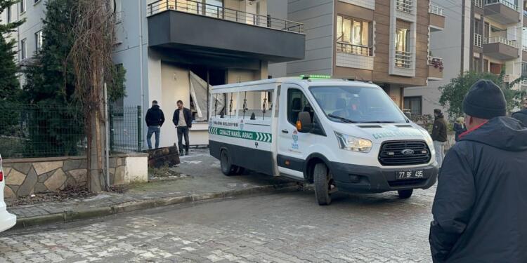 Yalova’da bir kadın evinde çıkan yangında hayatını kaybetti