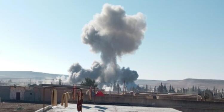 Tebqa’da belediye binasına SİHA saldırısı