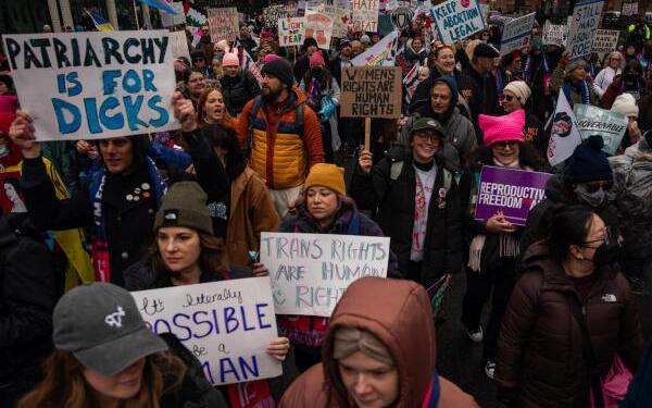 Trump’ın yemin töreni öncesi ‘Kadınlar Yürüyüşü’ düzenlendi