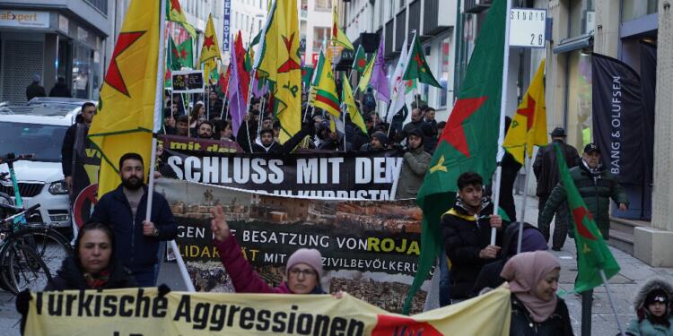 Avrupa’da Rojava için eylemler: Özerk Yönetim’i tanıyın