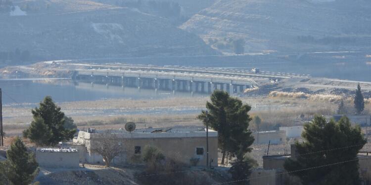 Tişrîn Barajı’nda şiddetli çatışmalar