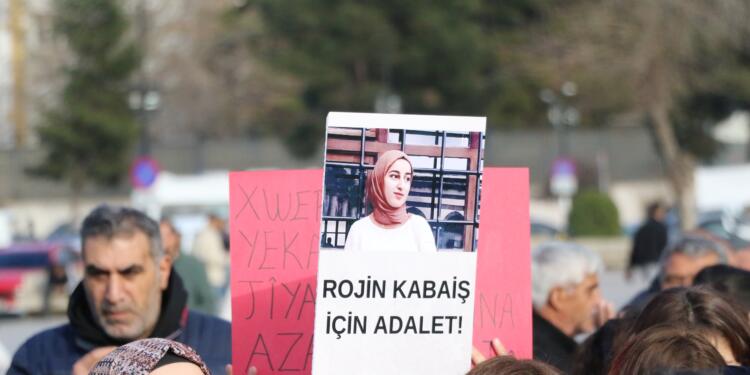 ‘Rojin’e ne oldu?’ diye sormaya devam edeceğiz’