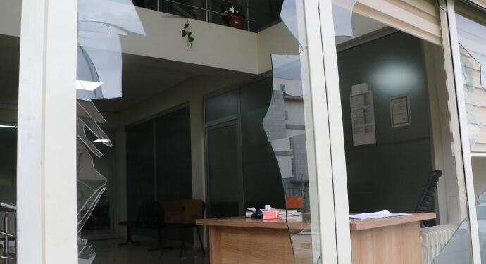 Xana Axpar’da DEDAŞ’a tepki