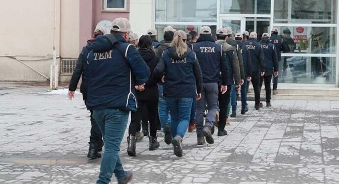 İstanbul’da ev baskınları: En az 15 gözaltı