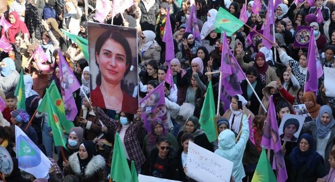 Qamişlo ve Rakkalı kadınlardan El-Hays protestosu