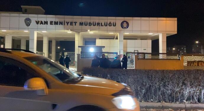 Amed Büyükşehir Belediye Eşbaşkanı Hatun serbest bırakıldı