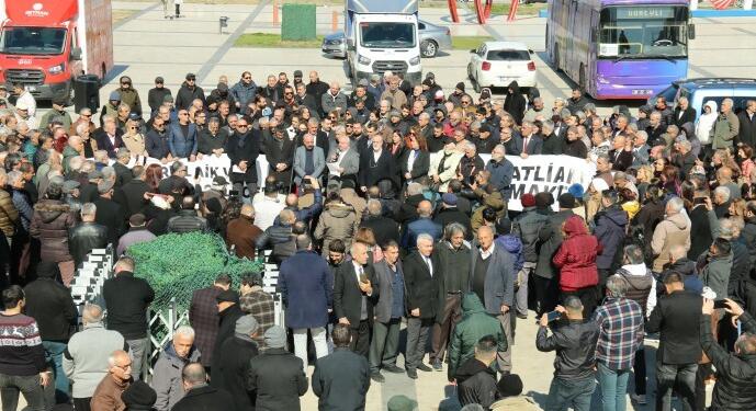 ‘Suriye’de insanlık dışı uygulamalara son verilsin’
