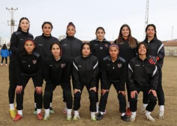 Wanlı genç kadınların hedefi 2. Lig