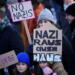 Neo-Naziler kapıya dayandı