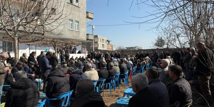 HPG’li Mintaş’ın taziyesine kitlesel ziyaret