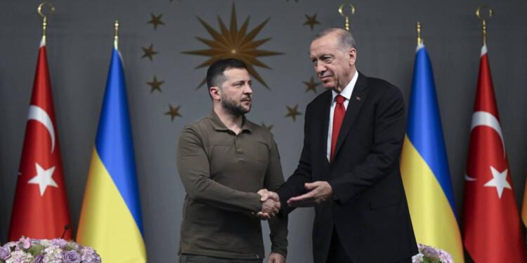 Zelensky Ankara’da