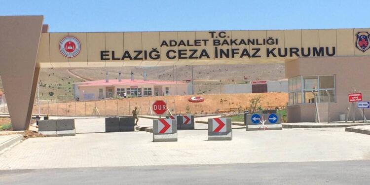 ‘Açlık grevi’ne katıldı gerekçesiyle tahliyesi 6 ay uzatıldı