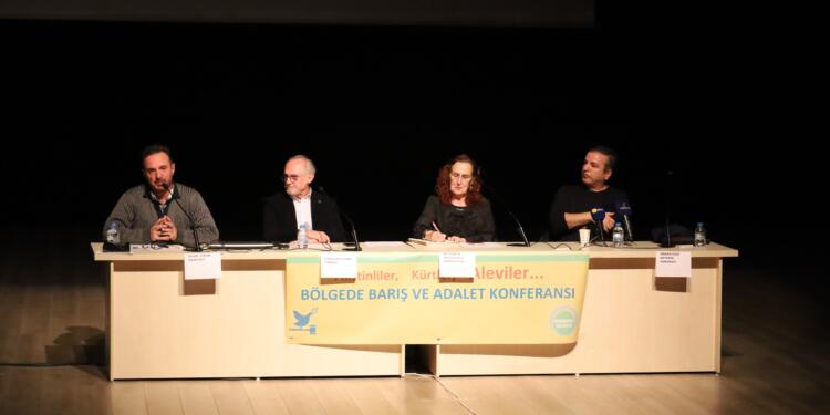 ‘Bir terör örgütüne ülke teslim edildi’