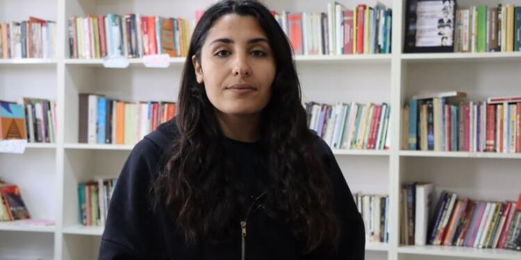 DEM Parti PM üyesi Senem Eriş gözaltına alındı