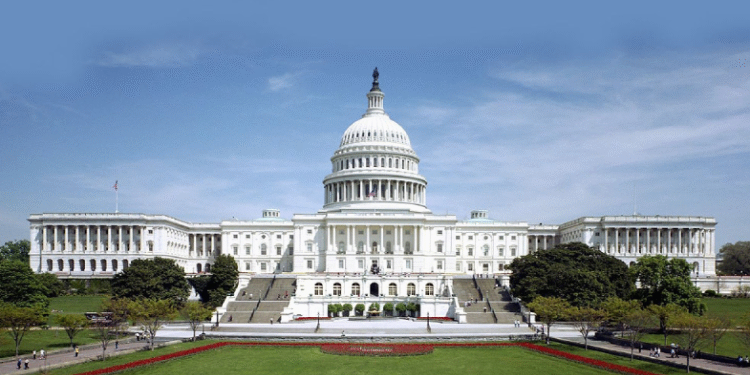 ABD’den İran petrolüne yaptırım