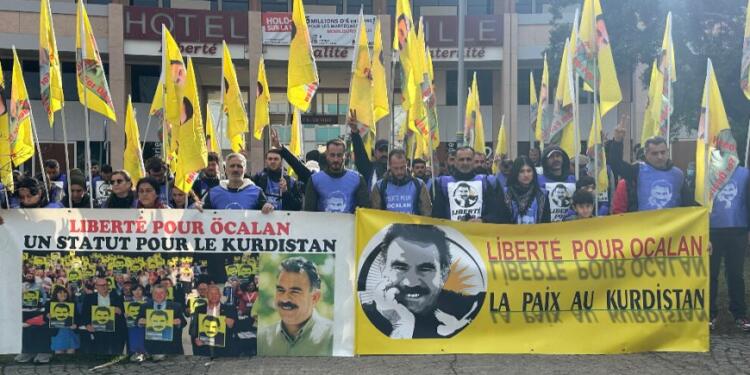 Fransa’da üç günlük uzun yürüyüş başladı