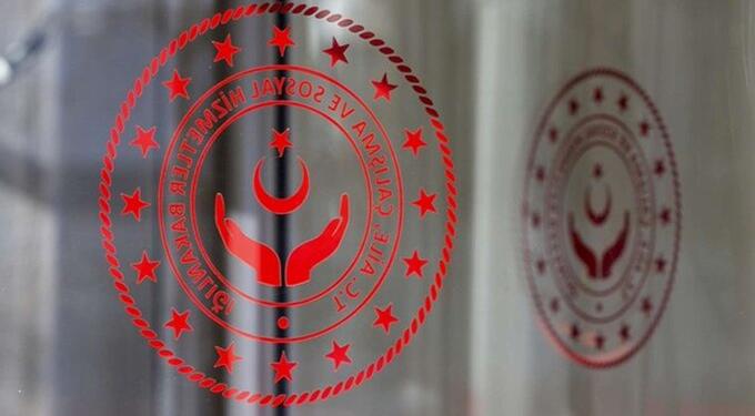 Bakanlığın ‘Seviyorsan git evlen bence’ paylaşımına tepki