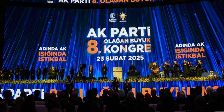 AKP’nin yeni MYK ve MKYK üyeleri belirlendi