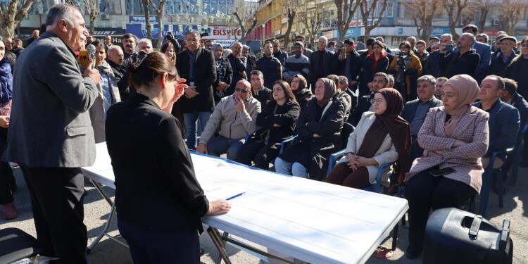 Sêrt Belediye Meclisi ‘kayyım’ gündemiyle toplandı