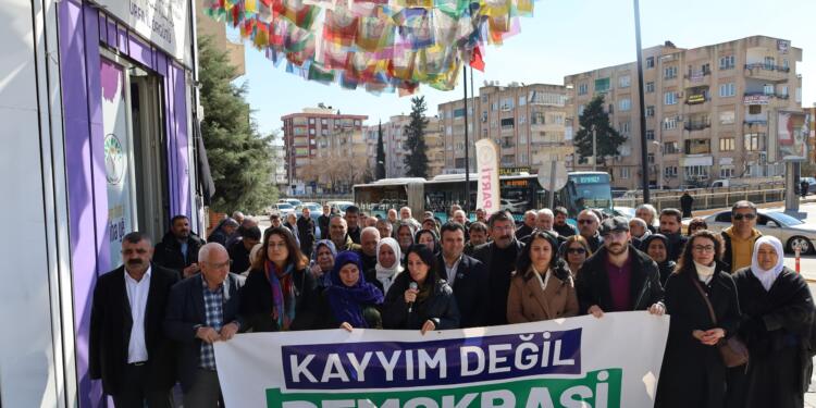 Riha’dan Wan direnişine destek