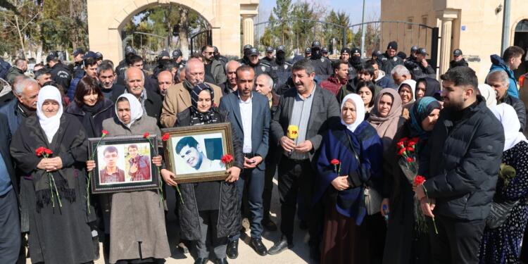 Aktaş, Yavuzel ve Yeşil Riha’da mezarları başında anıldı