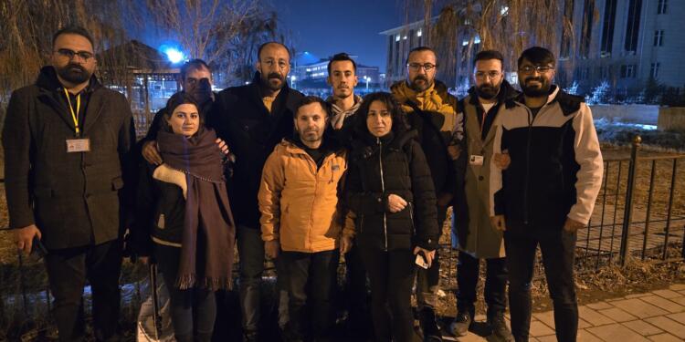 Wan’da 20 genç tutuklandı