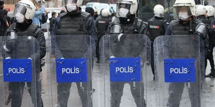 Wan’da gazetecilere dönük hak ihlalleri sürüyor