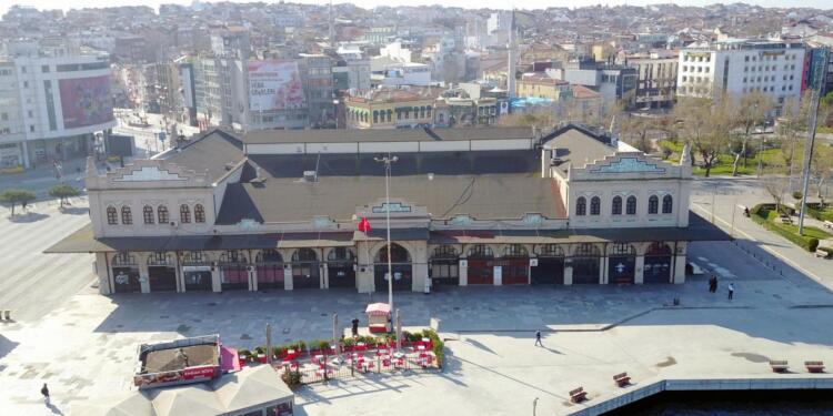 İÜ Devlet Konservatuarı’nda akademisyenler açığa alındı