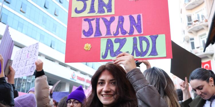 Fotoğraflarla 8 Mart 2025: Jin, Jiyan, Azadî!