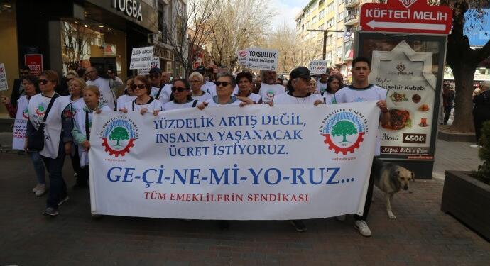 Emekliler Erdoğan’a seslendi: Çay simit hesabını tekrar yap