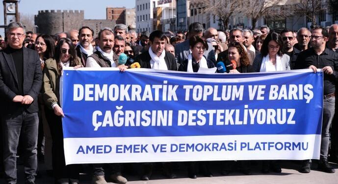 Amed Emek ve Demokrasi Platformu, Öcalan’ın çağrısına desteğini açıkladı