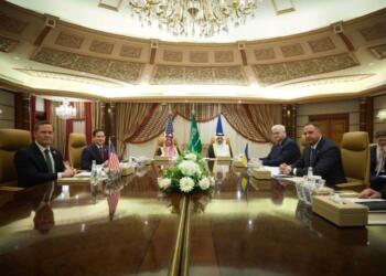 ABD ve Ukrayna Suudi Arabistan’da bir araya geldi