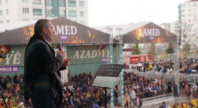 Bakırhan Amed’den seslendi: Yanlış siyaset doğru yere götürmez
