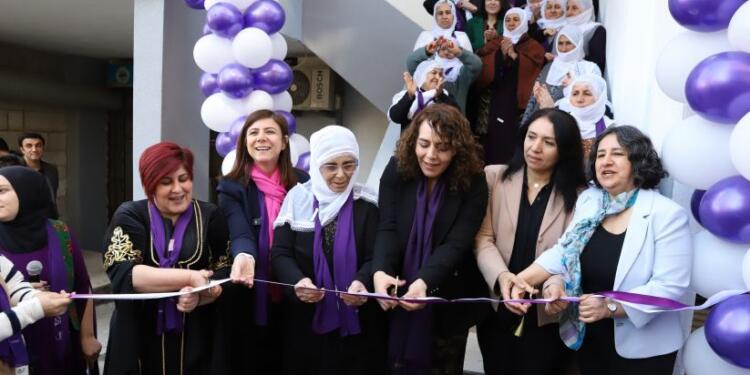 Nudem Kadın Dayanışma ve Yaşam Merkezi açıldı