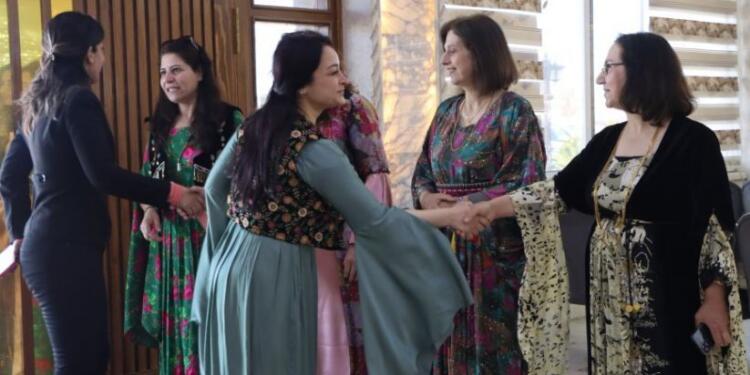 Rojava’da Kürt Kadın Konferansı