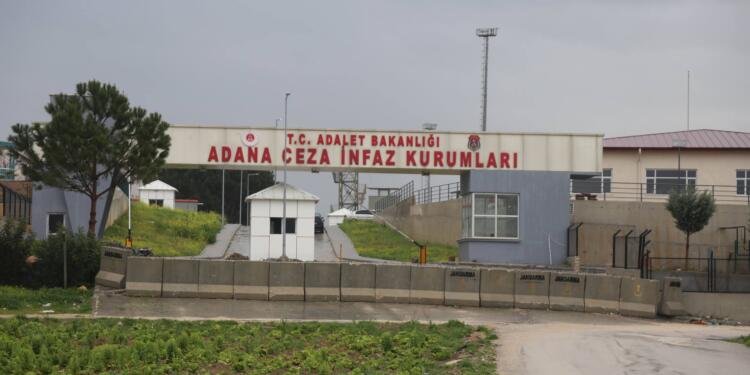 30 yıllık tutsakların tahliyeleri engellendi