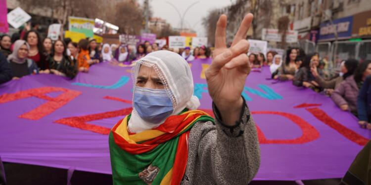 Fotoğraflarla 8 Mart 2025: Jin, Jiyan, Azadî!