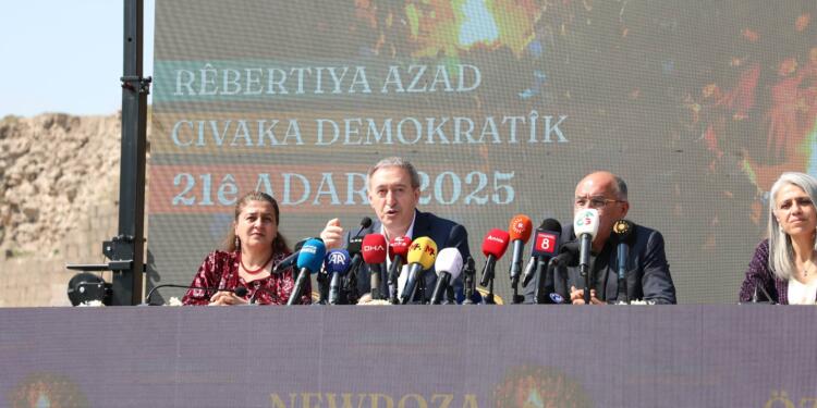 Tuncer Bakırhan: Abdullah Öcalan’ın paradigması bugün Suriye’dedir