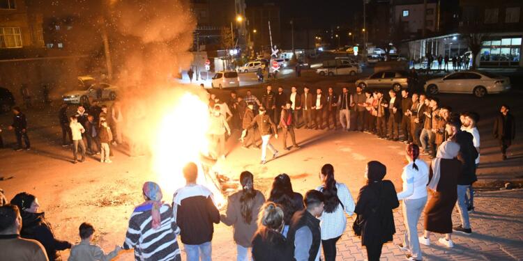 Bismil’de Newroz kutlaması