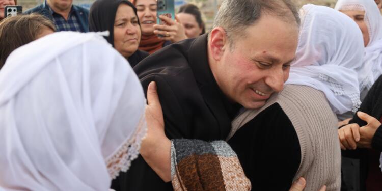 İlhan Dayan 32 yıllık tutsaklığın ardından tahliye edildi